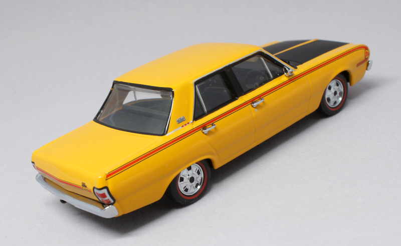 Illustration for article titled Vegemite Wednesday: Chrysler VG Valiant Pacer Sedan